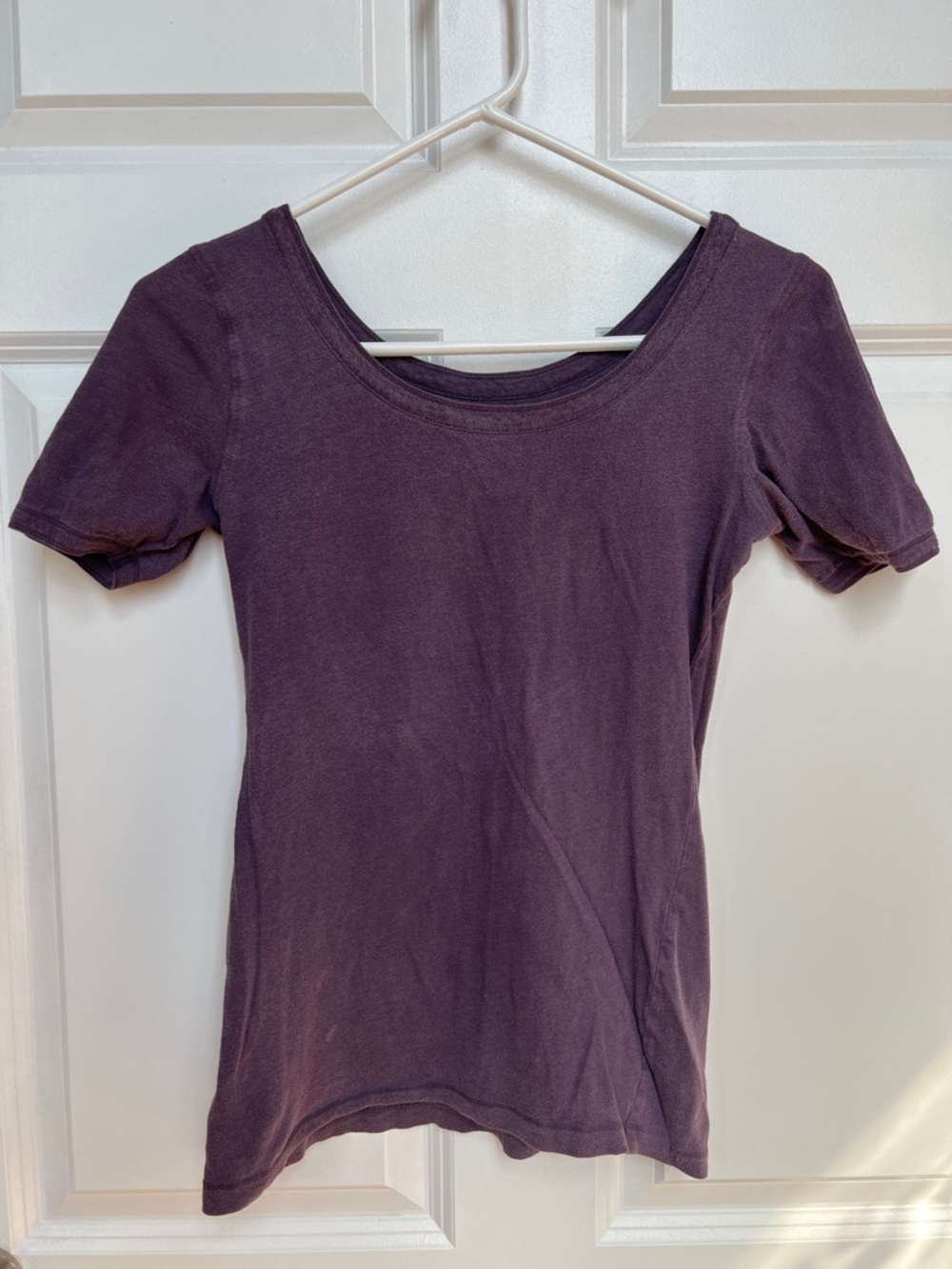 Mossimo Classic Scoop Neck Women's Top - Purple